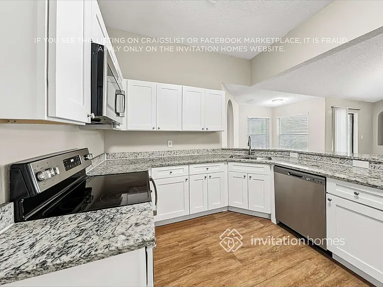 2621 Alclobe Cir — Photo 9