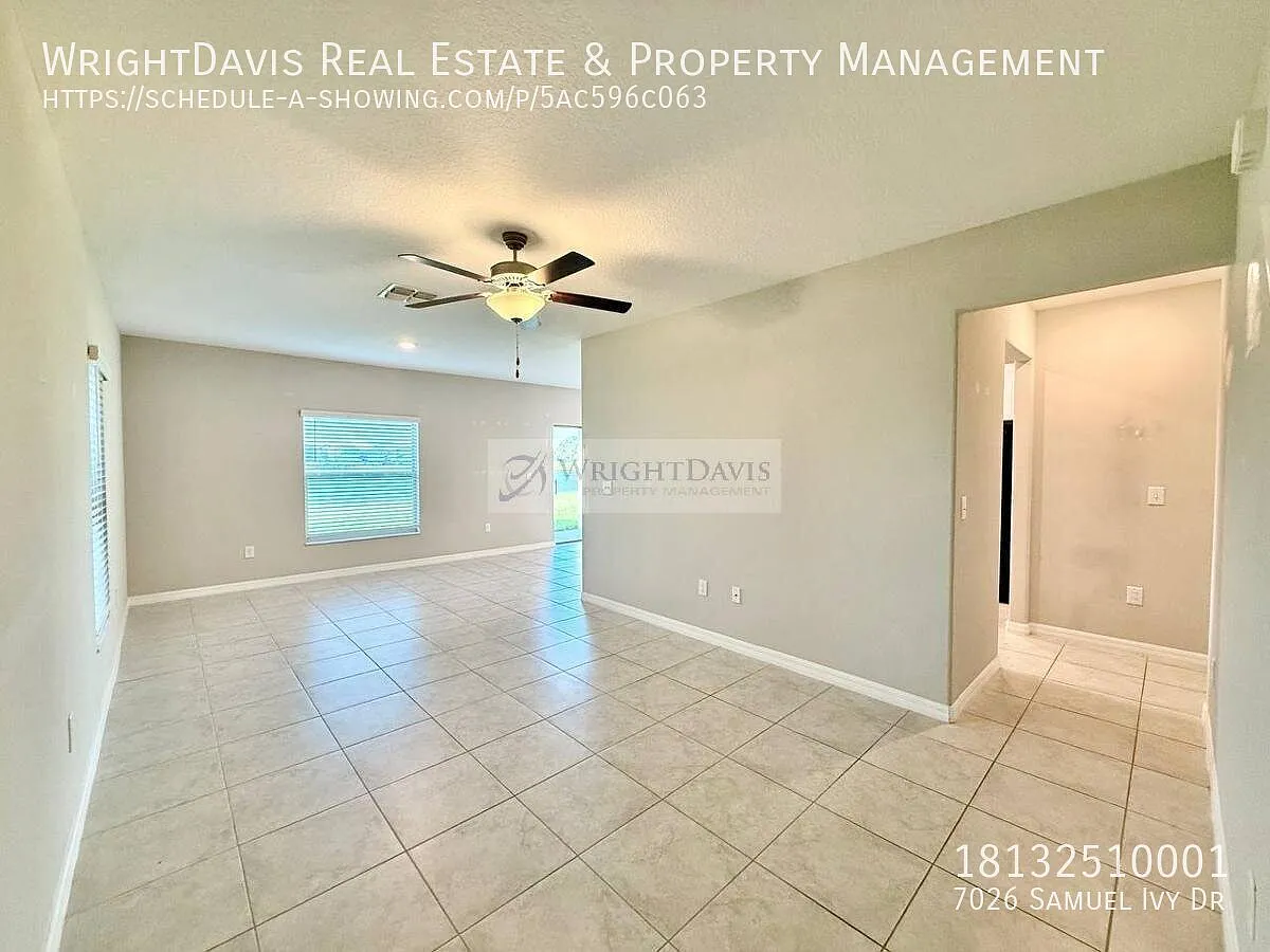 Touchstone 3/2.5 With Pond Views! — Photo 3