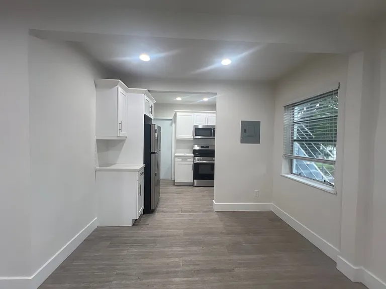 365 Menores Ave — Photo 9