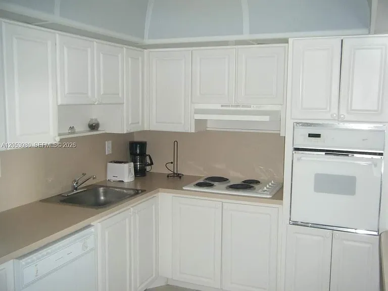 19380 Collins Ave #1215 — Photo 12