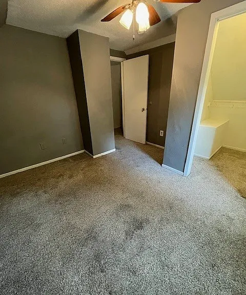 914 N Elm Ave — Photo 14