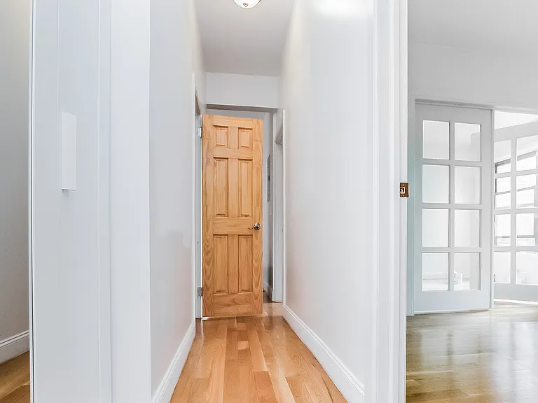 415 Saint Johns Pl #6 — Photo 4