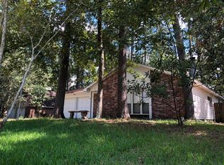 50 S High Oaks Cir, Spring, TX 77380