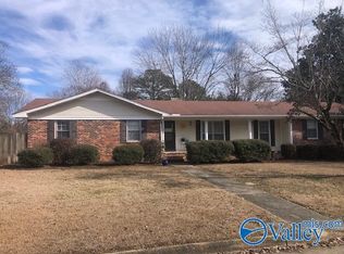 308 Poplar St, Athens, AL 35611