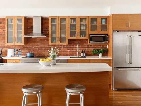 193 Saint Botolph St APT 1, Boston, MA 02115