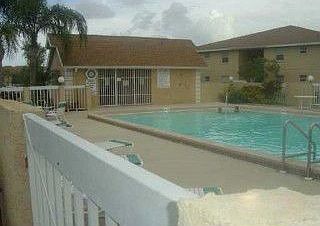 2nd image of 1552 SE Royal Green Cir #202