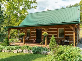 1303 Witt Hollow Rd, Sevierville, TN 37862