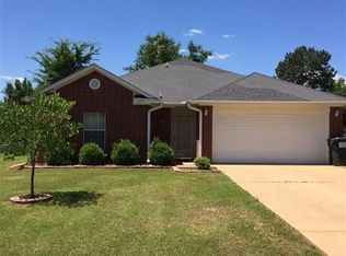 2877 Lori Ln, Longview, TX 75605