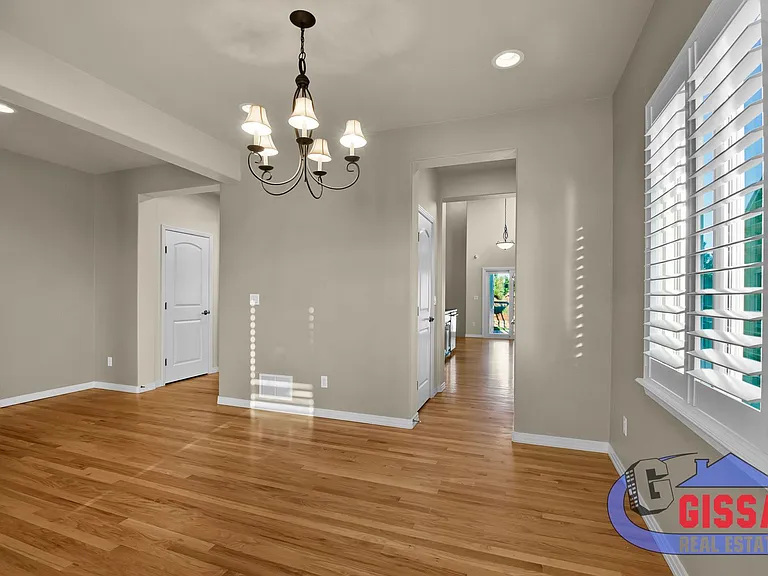 8109 Winding Passage Dr — Photo 9