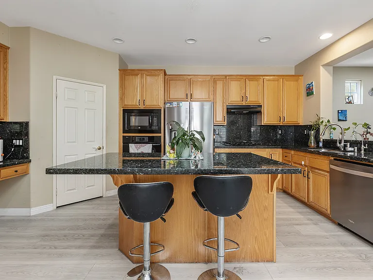 16507 Manassas St — Photo 13