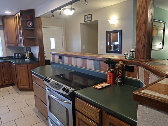 5th image of 1508 W Briscoe Ave