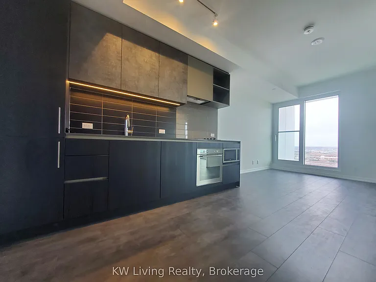 1000 Portage Pkwy #1801 — Photo 5