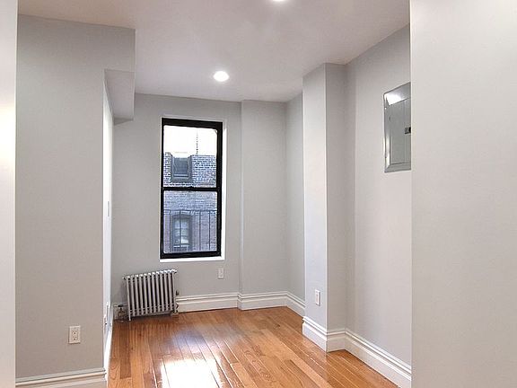 5th image of 515 W 171st St APT 54