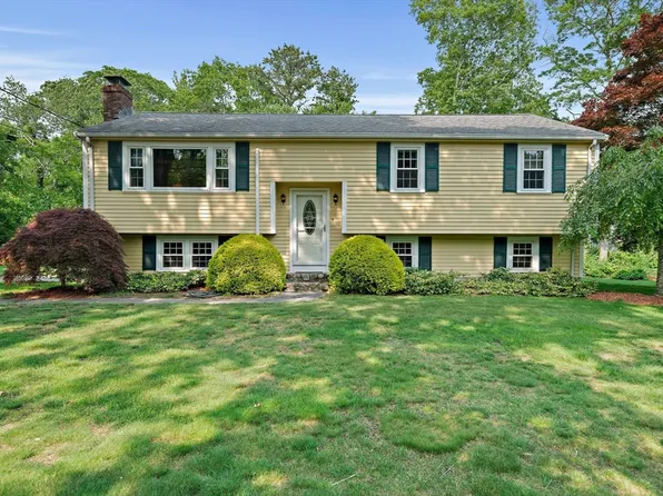 1102 State Rd, Plymouth, MA 02360