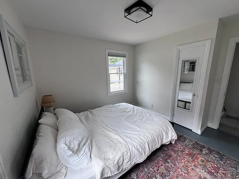 506 Chippewa St — Photo 10