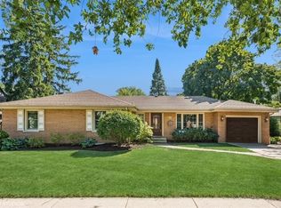 362 E Webster Ave, Elmhurst, IL 60126