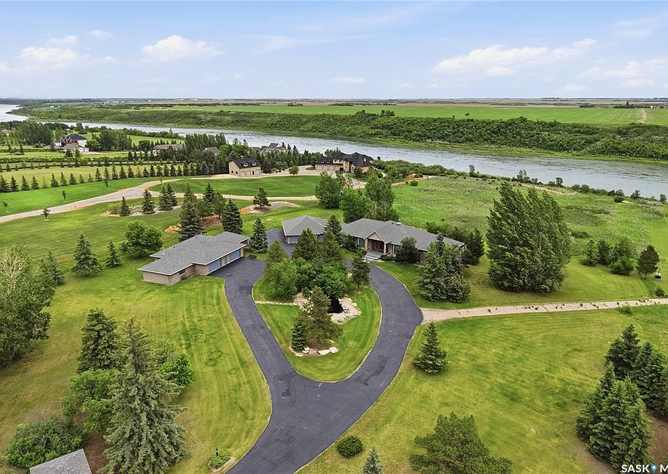 1st image of 48 Cathedral Bluffs ROAD