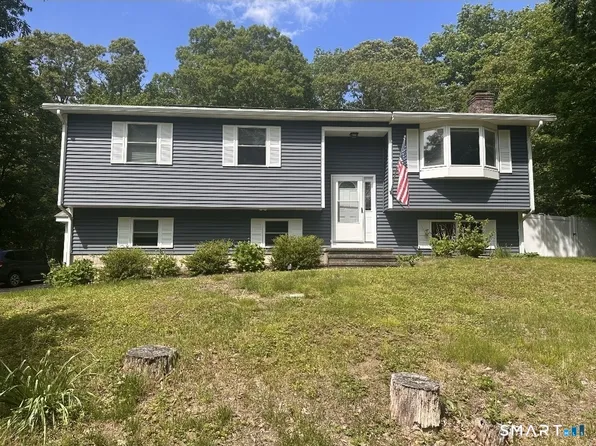 1455 Old Colchester Road, Montville, CT 06370