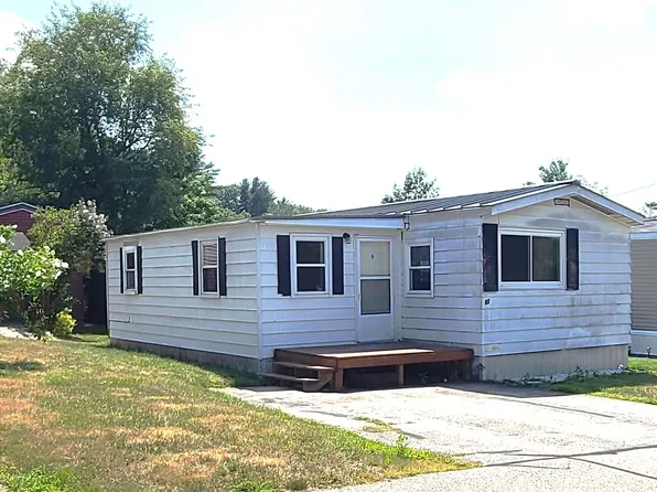 D-3 40 Hampton Road, Exeter, NH 03833