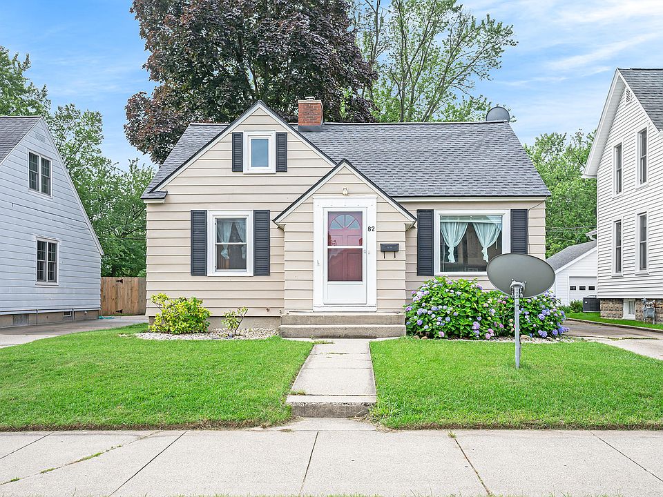 1st image of 82 W 26th St