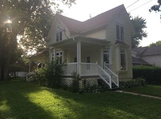 300 N 4th St, Oregon, IL 61061