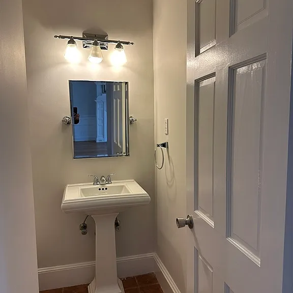 1757 Beacon St #1A — Photo 5