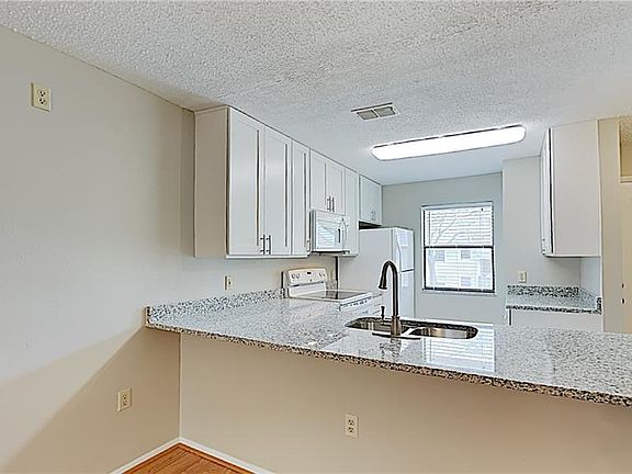 4th image of 3001 58th Ave S APT 704
