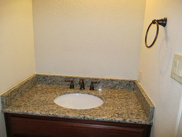 10530 Tenneyson Ridge Dr — Photo 14