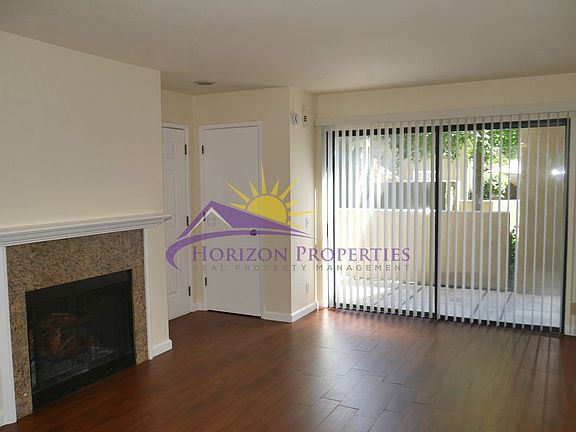 5th image of 5226 Hemlock St APT 34