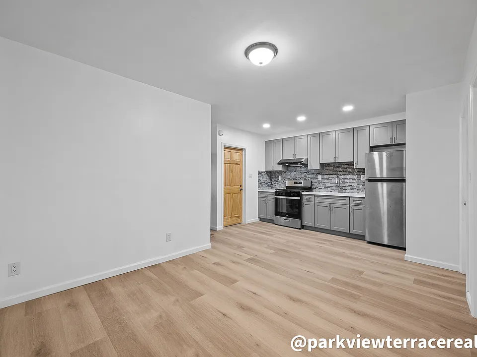 5508 7th Ave #2A