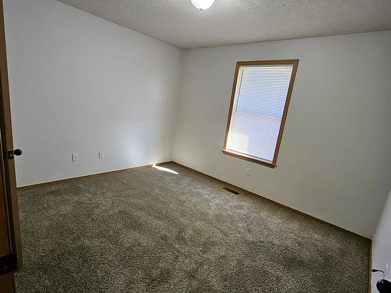 508 Rustic Rdg — Photo 8