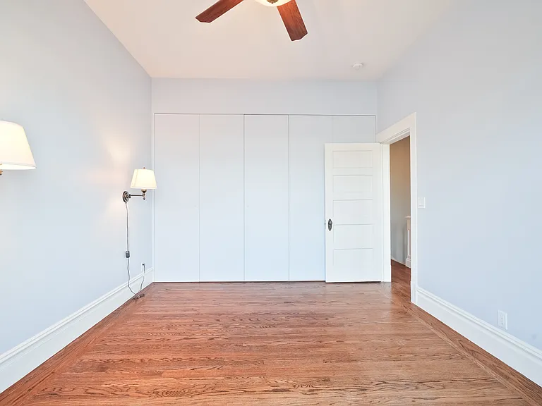 1240 Sanchez St #1 — Photo 14