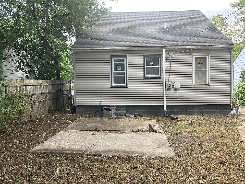 2nd image of 19991 McCormick St