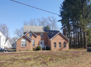 4552 Schooner Blvd, Suffolk, VA 23435