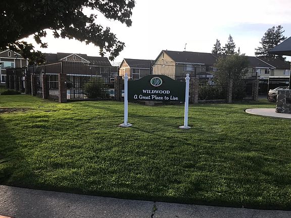 5th image of 4175 Brookfield Dr