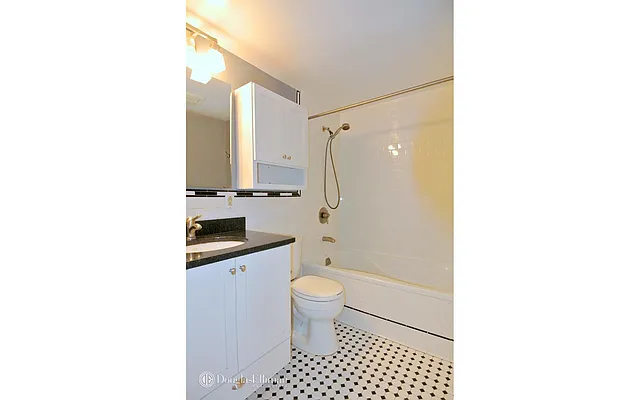 Rented by Douglas Elliman | media 10