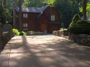 188 Howard Ave, Scituate, RI 02831