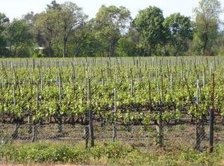 55 Sequoia Cir, Santa Rosa, CA 95401