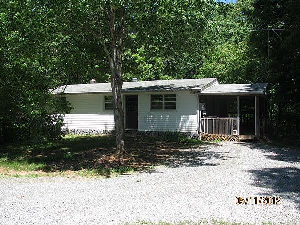 1st image of 180 Fernwoods Ln