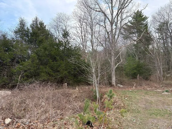 79 Woodman St, Gloucester, MA 01930