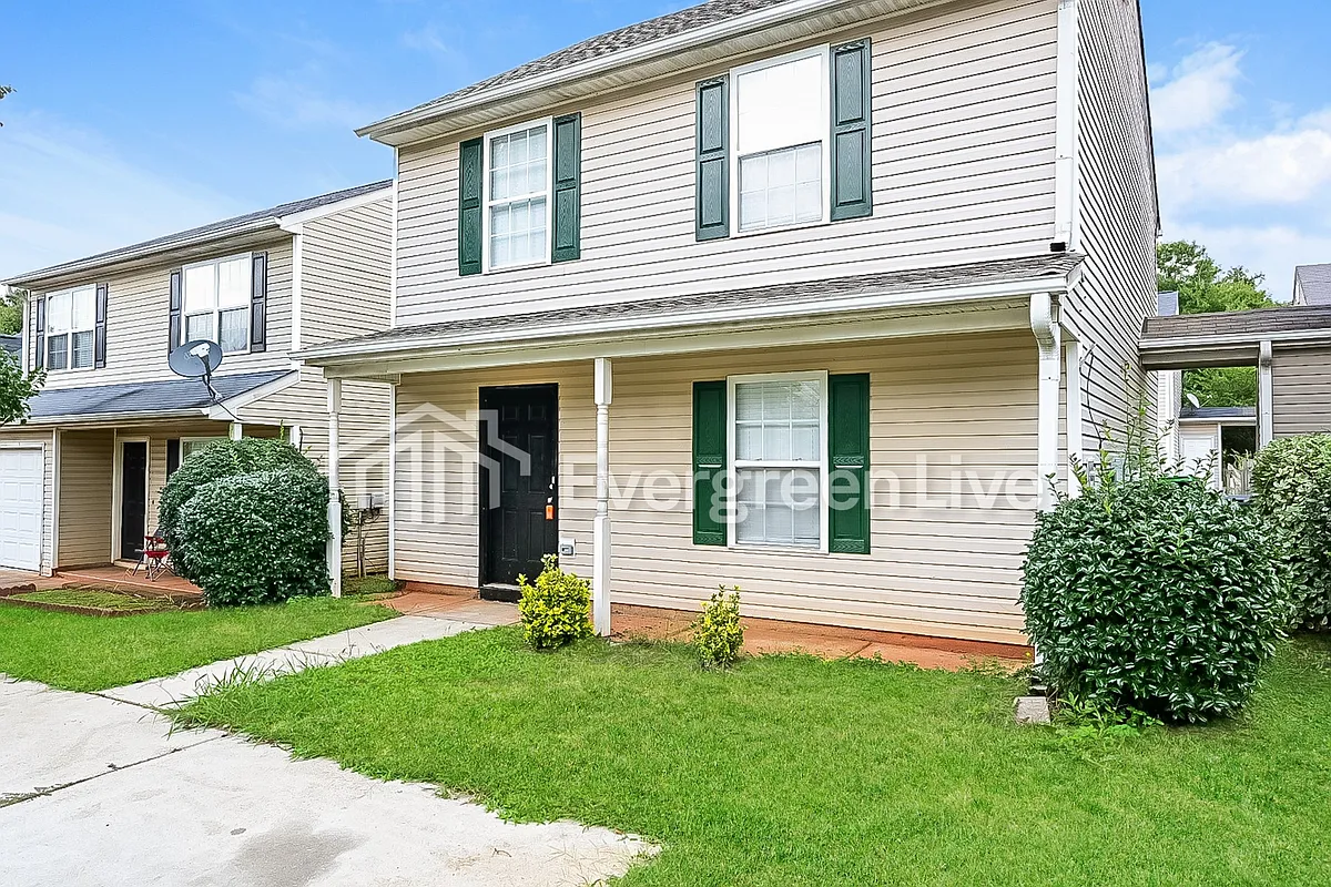 Building Photo - 450 Kara Ln