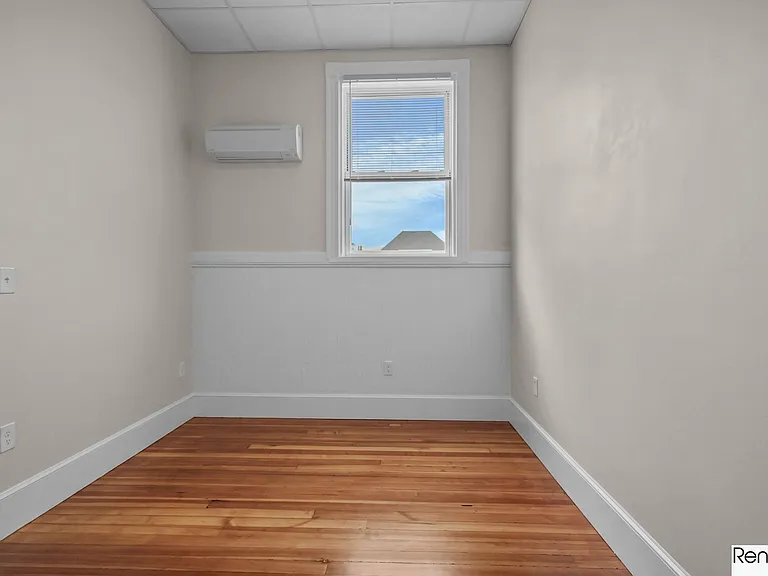75 County Street 5 — Photo 11