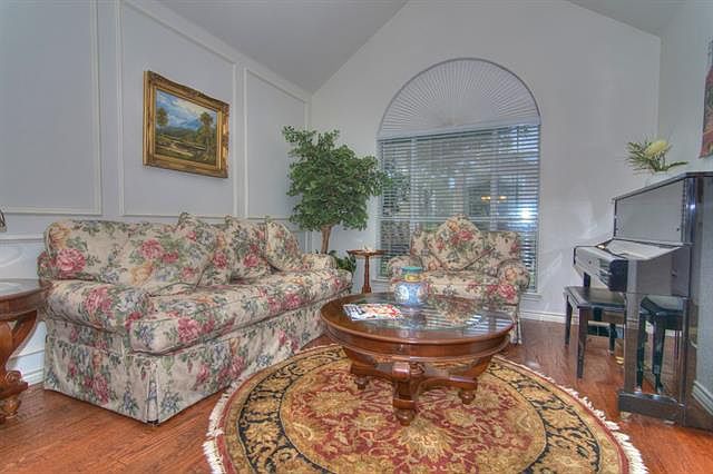 1st image of 8312 Monica Cir