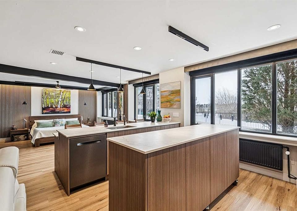 1st image of 3204 N Rideau Pl SW #107