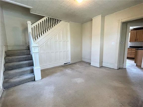 5th image of 1208 Wood St