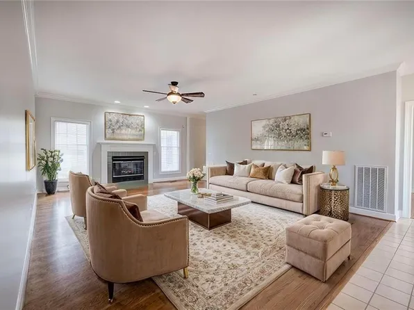 200 Shadowood Dr SE, Calhoun, GA 30701