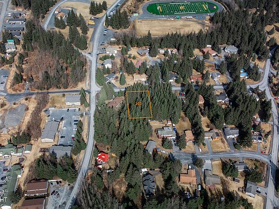 3rd image of 203 Benson Dr