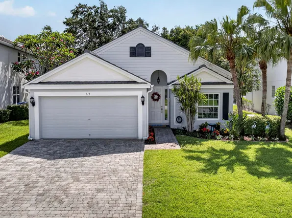 118 Kensington Way, Royal Palm Beach, FL 33414