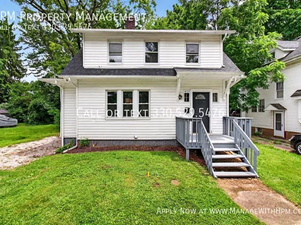 471 Beechwood Dr, Akron, OH 44320