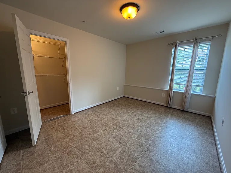 20850 Autumn Mill Ct — Photo 26